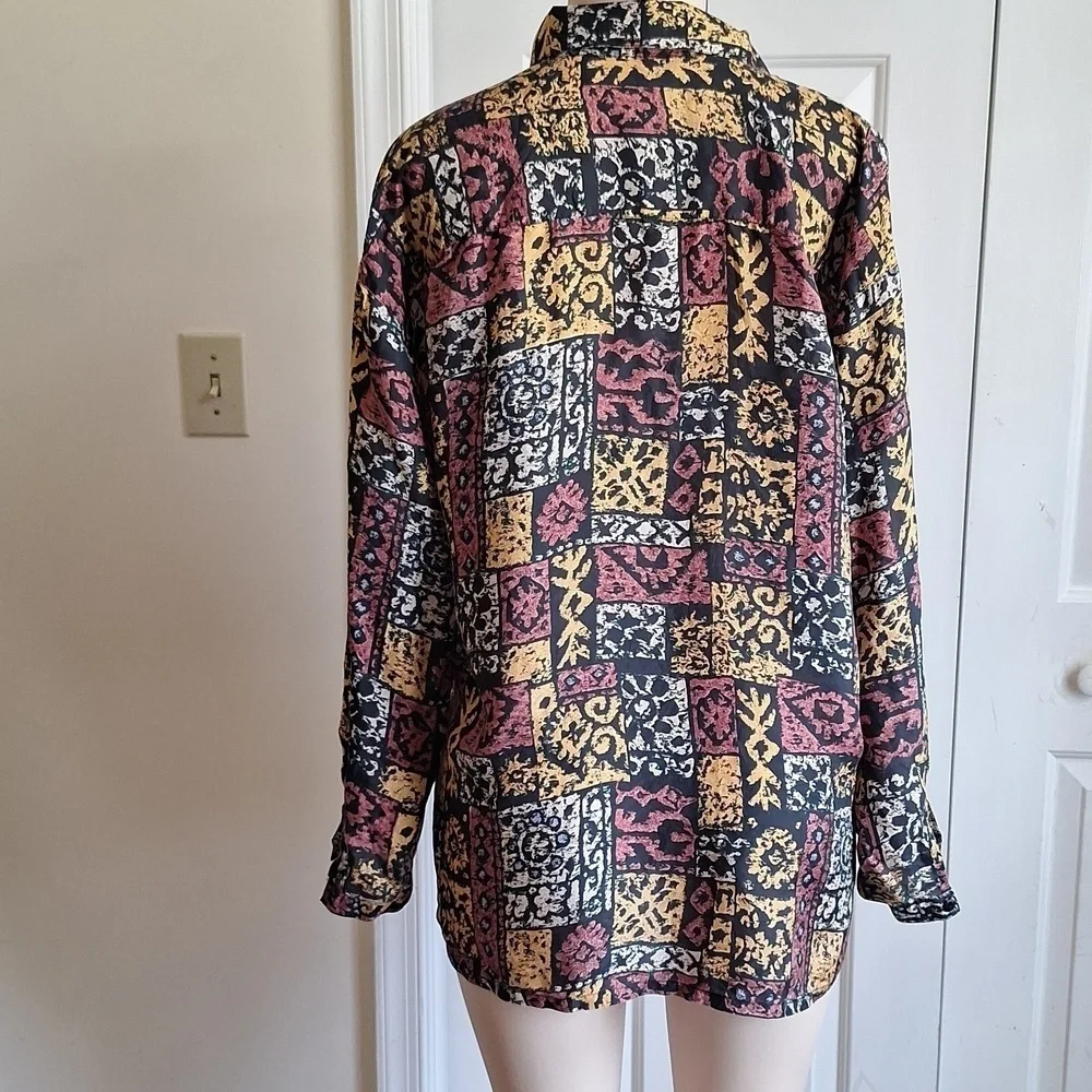 Bogari Vintage 90s 100% Silk Button-Up Shirt Size M